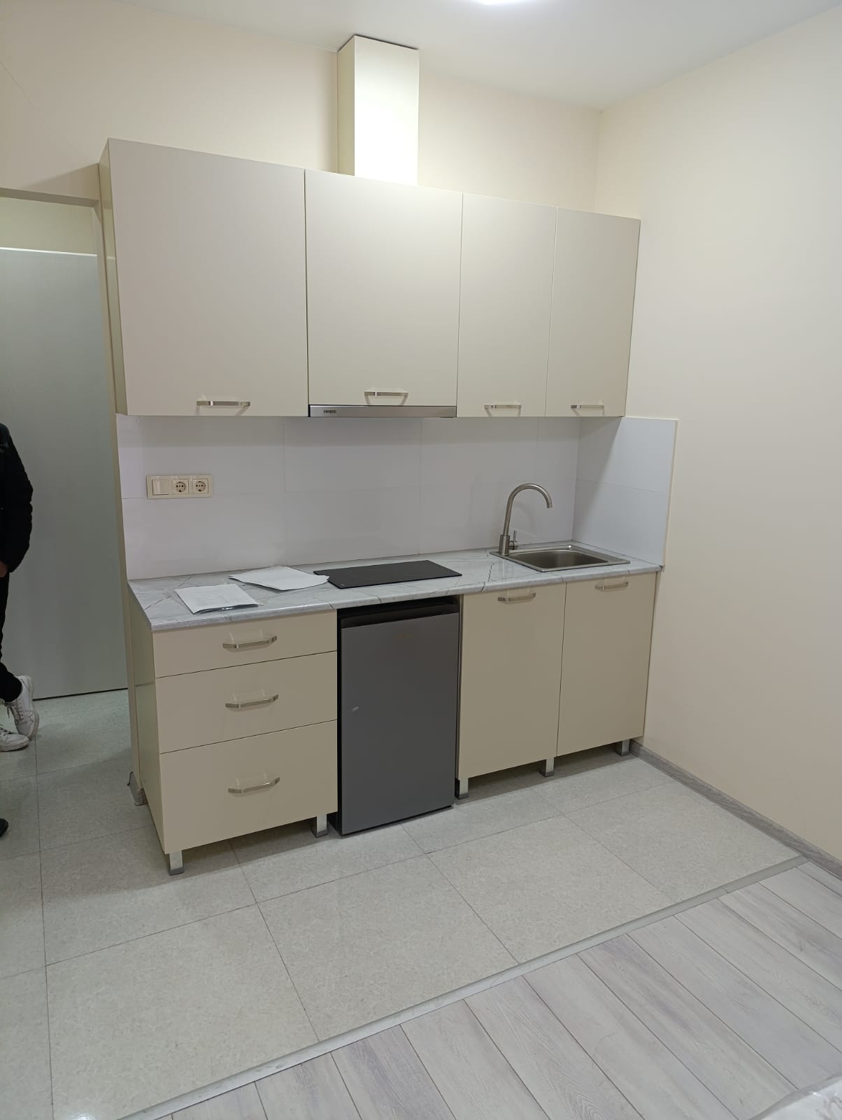 Alpha Heights Studio For Sale kitchen