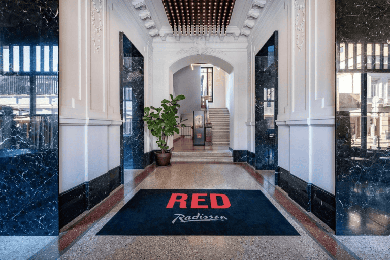 radisson red entrance